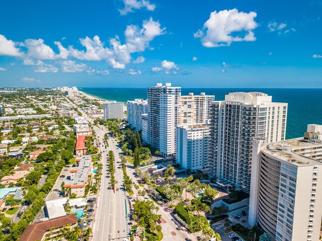 Building Photo - 4250 Galt Ocean Dr