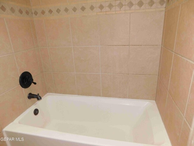 Building Photo - 4529 Hugo Reyes St