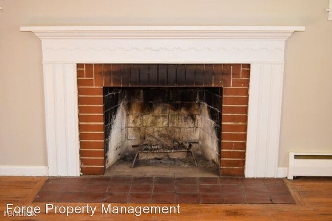 Building Photo - 5 br, 2 bath House - 90 Gardens Dr