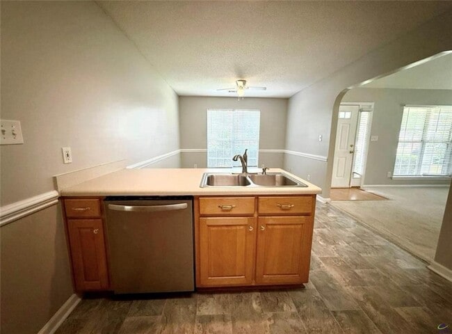 Building Photo - 448 Falkirk Dr