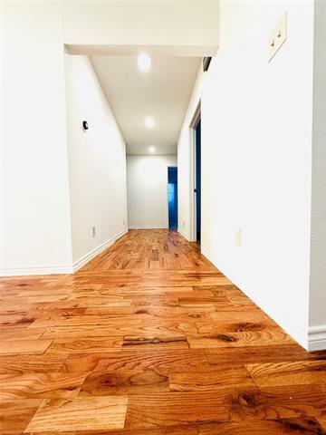 Building Photo - 632 Peggs St