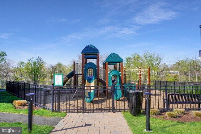 Building Photo - 14301 Beckett Glen Cir