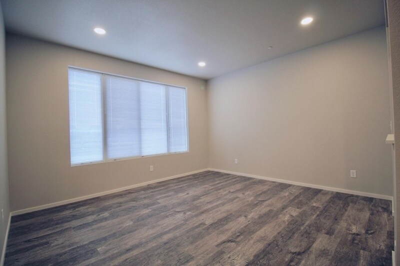 Building Photo - 321 Skyraider Way