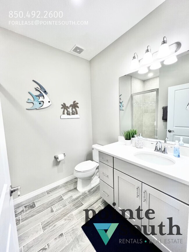 Building Photo - 6598 Carlinga Dr