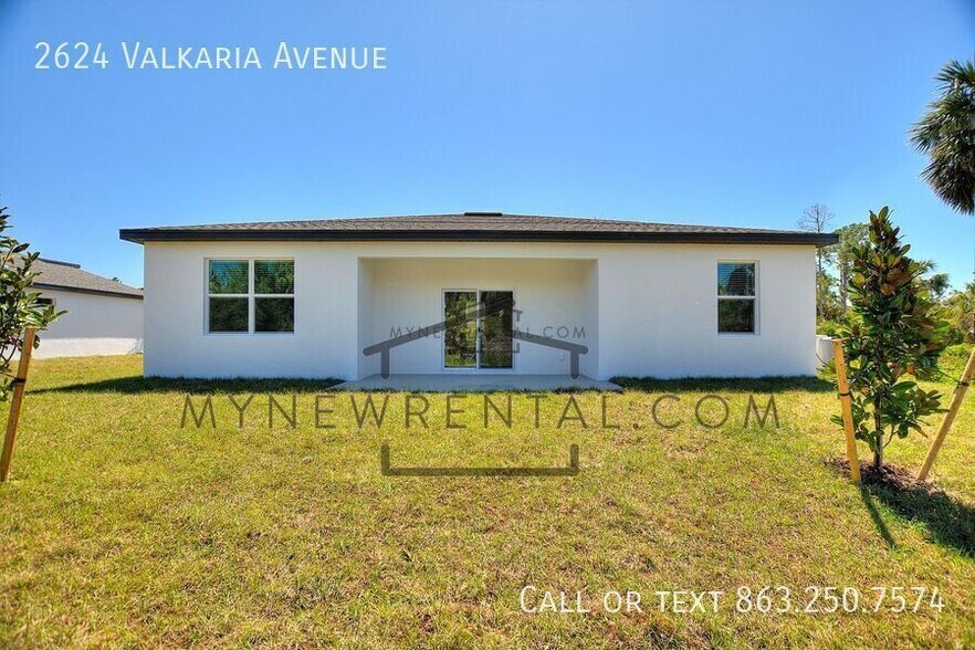 Building Photo - 2624 Valkaria Ave