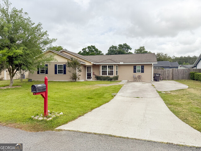 Primary Photo - 702 Westgate Cir