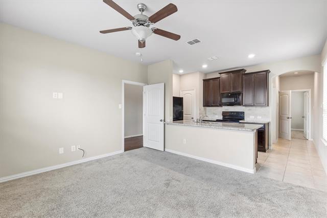 Building Photo - 205 Churchill Dr