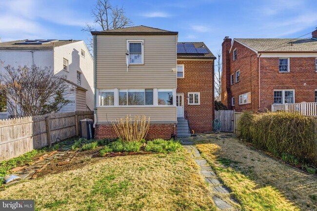 Building Photo - 5028 Massachusetts Ave NW