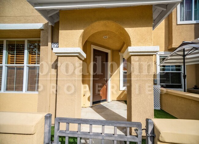 Building Photo - 1722 Morgans Ave
