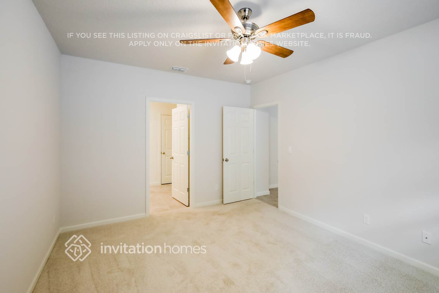Building Photo - 9659 Seaspray Dr