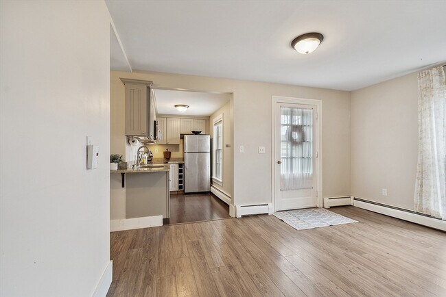 Building Photo - 74-76-76 Bromfield St