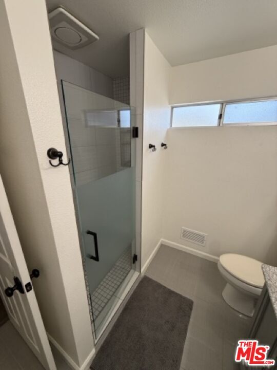 Building Photo - 729 Kenmore Cir