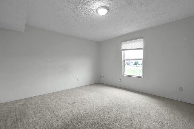 Building Photo - 5678 Earnings Dr