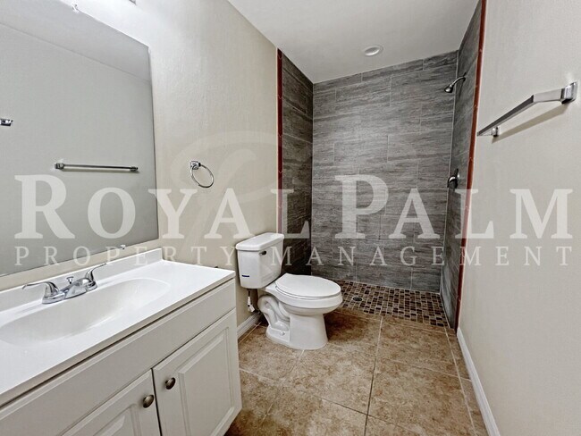 Building Photo - $500 Off | 3 Bed 2 Bath in Cape Coral — Curb Appeal. Fresh Style. Zero Hassle. Apply By March 30th.