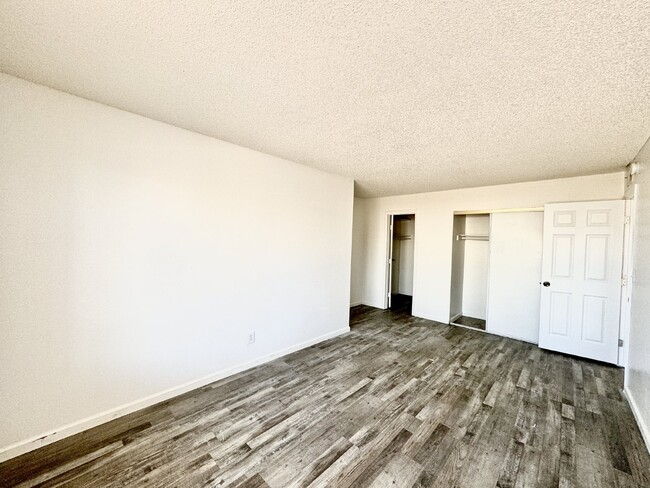 Building Photo - Spacious 2-Bed, 2-Bath Townhome for Rent w...