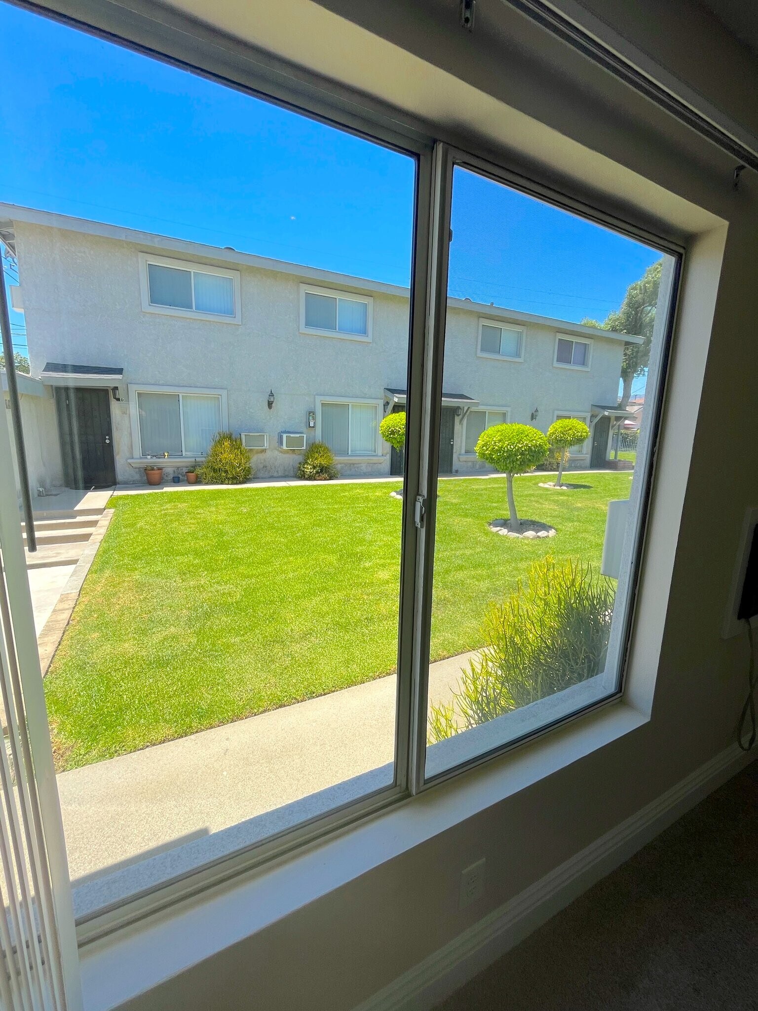 Building Photo - 1324 W Winn Dr