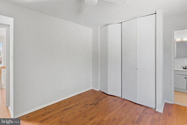 Building Photo - 10650 Green Mountain Cir