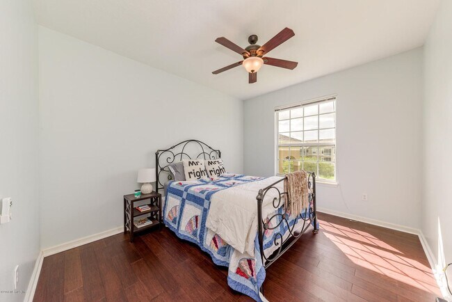 Building Photo - Stonebridge #329