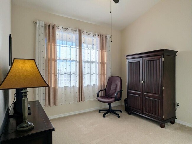 Building Photo - 1129 Van Loon Commons Cir
