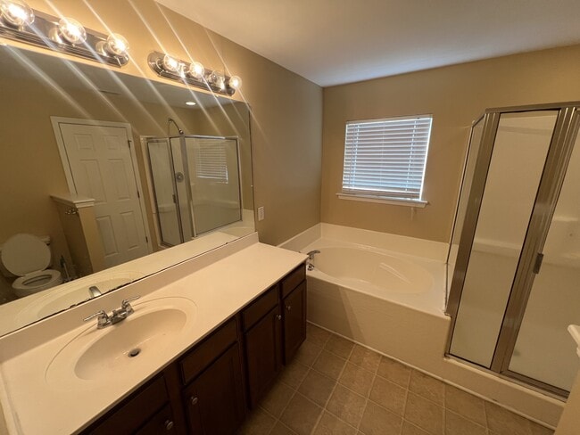 Building Photo - 159 Mayfield Dr