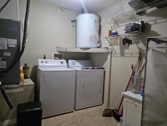 Building Photo - 2674 Macklin Ct