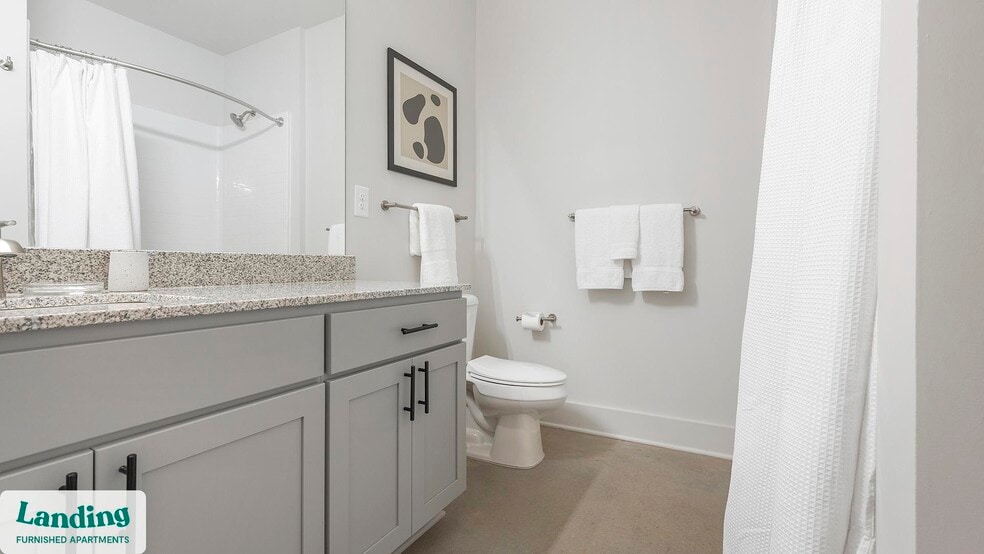 Building Photo - 404 W 26th St