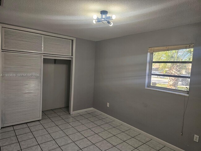 Building Photo - 9360 SW 168th St