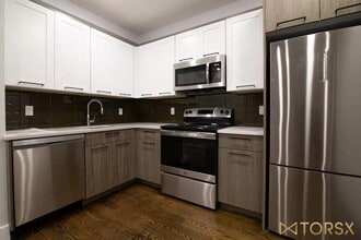 Building Photo - 1 bedroom in BROOKLYN NY 11206