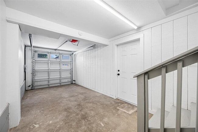 Building Photo - 255 37th St N