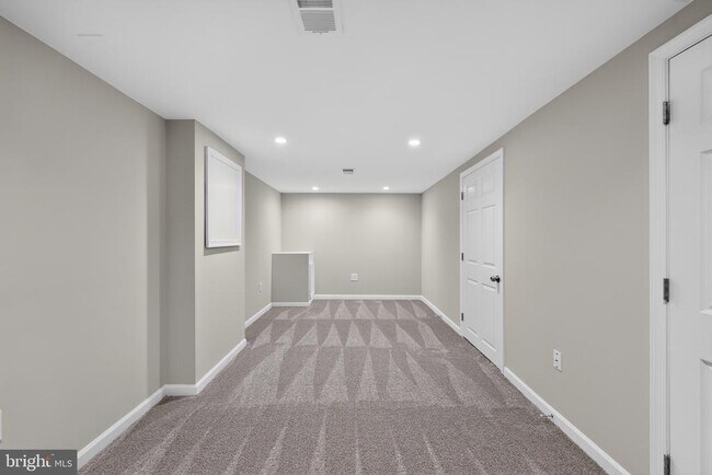 Building Photo - 4898 Wheatstone Dr