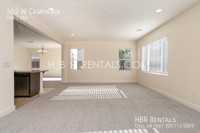 Building Photo - 502 W Campania-