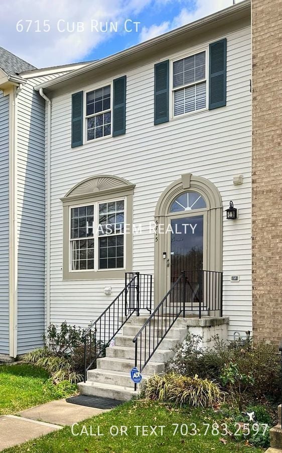 Building Photo - 6715 Cub Run Ct