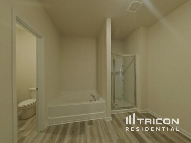 Building Photo - 1017 Claas Wy