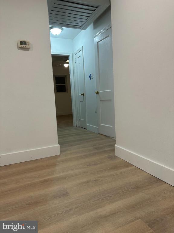 Building Photo - 703 Shaw Ave