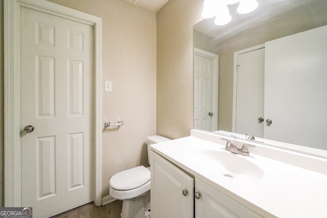 Building Photo - 2820 Foxlair Trail