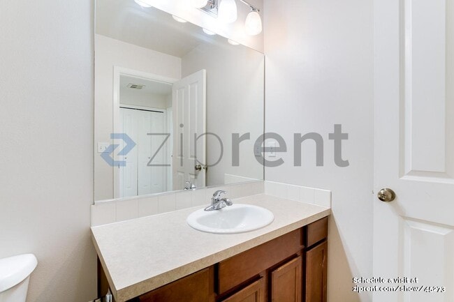 Building Photo - 18141 71st Ave E