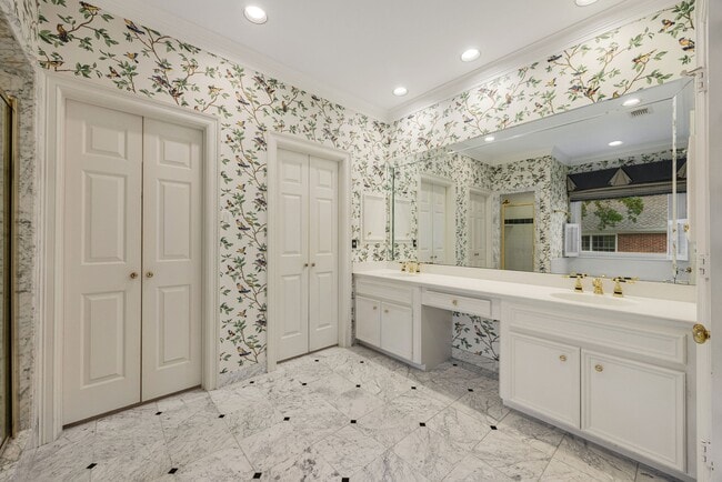 Building Photo - 3216 Rice Boulevard