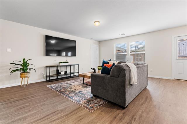 Building Photo - 9937 Amosite Dr