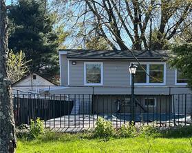 Primary Photo - 1 Overlook Dr