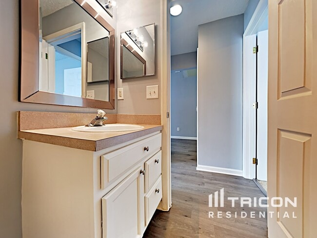 Building Photo - 1149 Creeks Ridge Rd