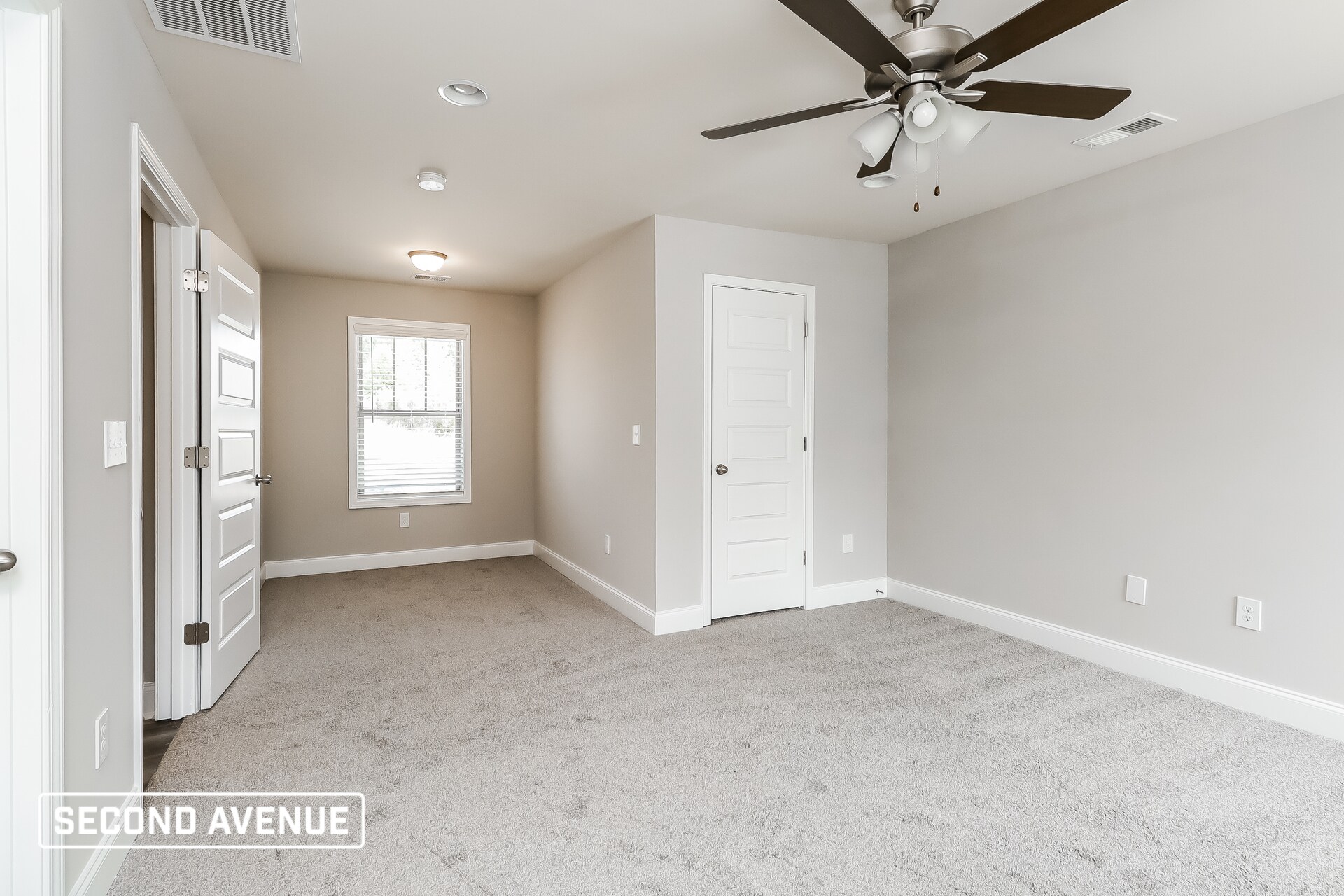 Building Photo - 295 Bramble Bush Trail