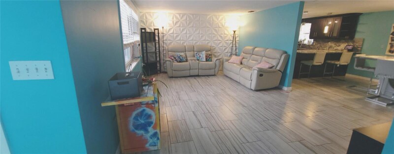 Building Photo - 11241 Linden Ln