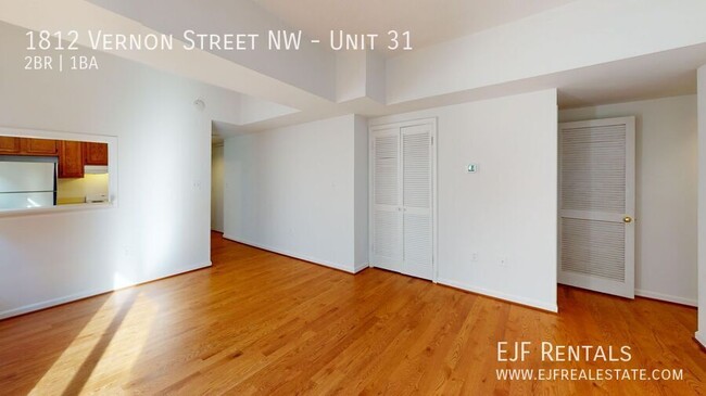 Building Photo - Dupont/U Street Corridor Two Bedroom In Fa...