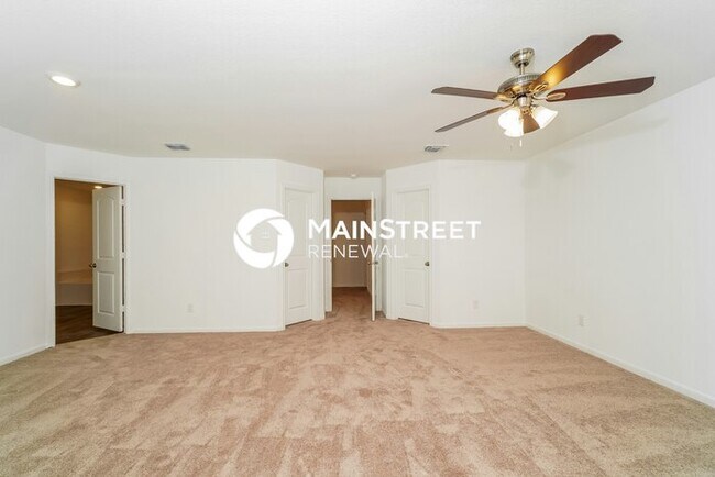 Building Photo - 3 Bedroom Pet-Friendly Home in New Braunfels, TX with Main Street Renewal