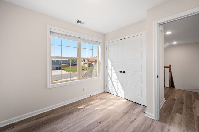 Building Photo - Beautiful Single-Family Home With A Community Park