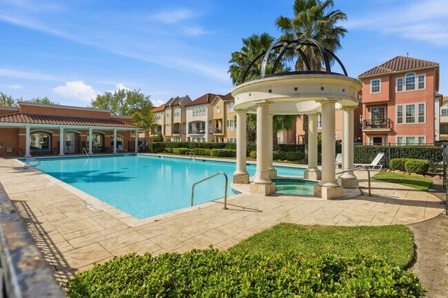 Building Photo - 7239 Laguna Villas