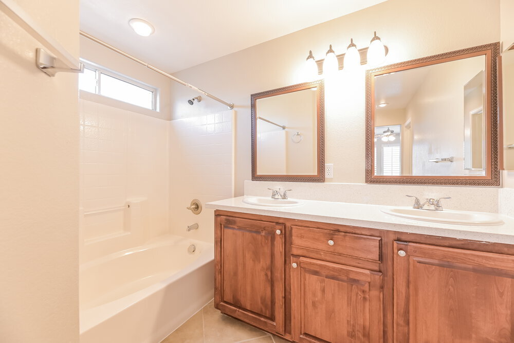 Building Photo - 3437 Rock Face Ct