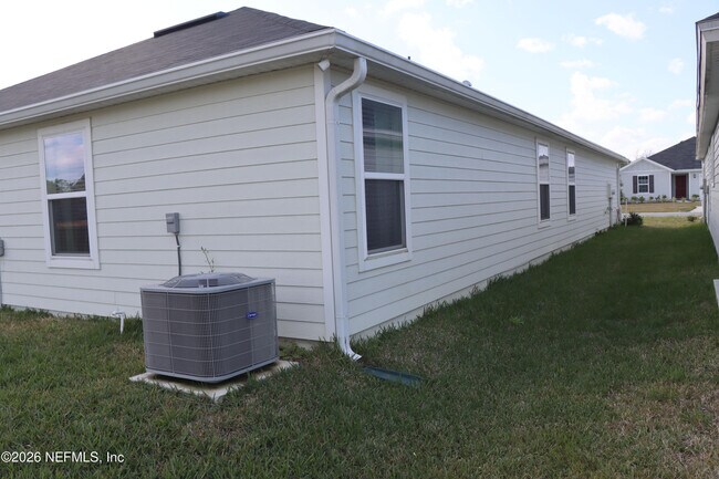 Building Photo - 7223 Hawkes Bnd St