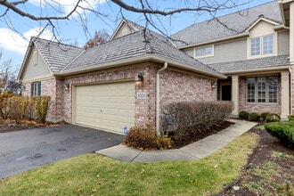 Building Photo - 4524 S Seminole Dr