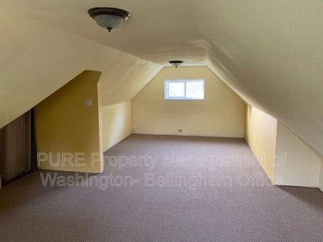 Building Photo - 1350 Mitchell Ave